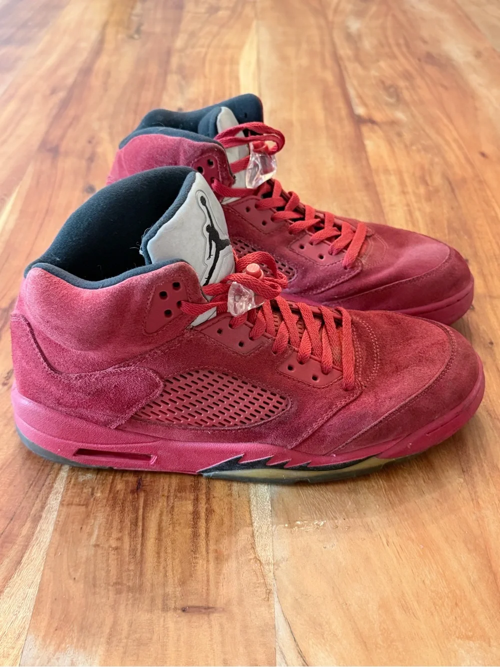 Nike Air Jordan 5 Retro Red Suede Men’s Size 12 (EU 46) style 136027-602